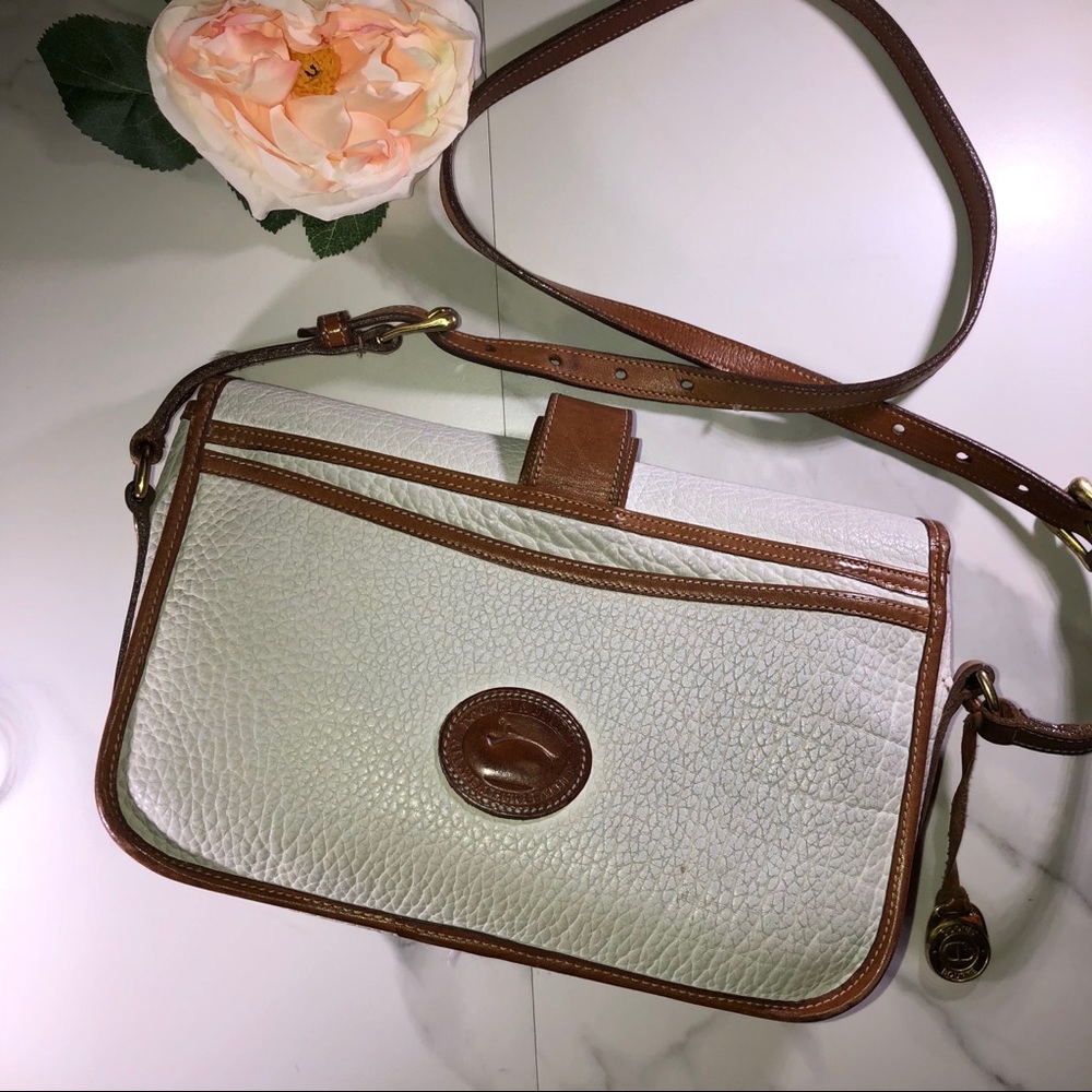 Vintage Dooney and Bourke Crossbody